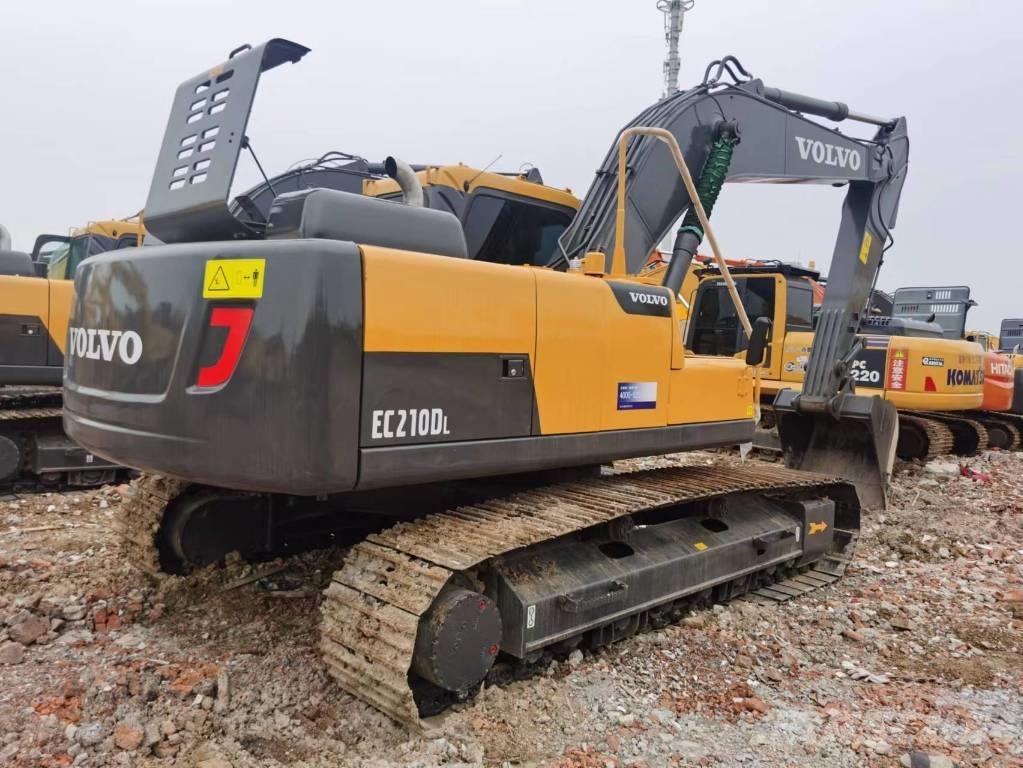 Volvo EC 210 D Pásové rýpadlá