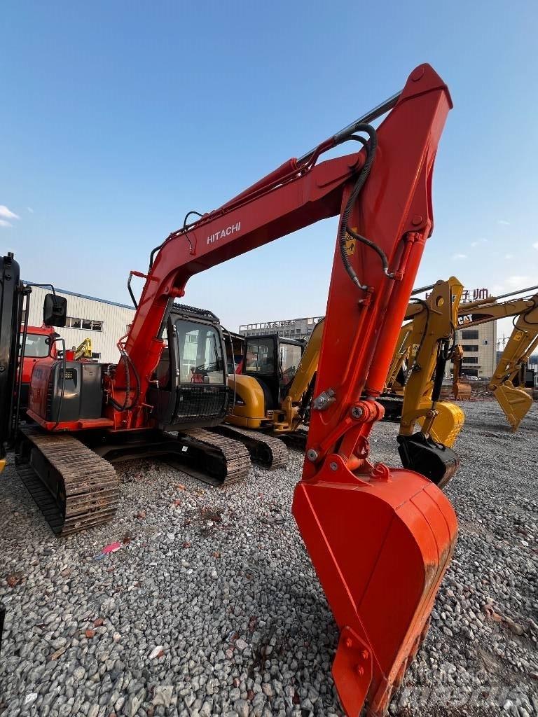 Hitachi ZX 80 Pásové rýpadlá