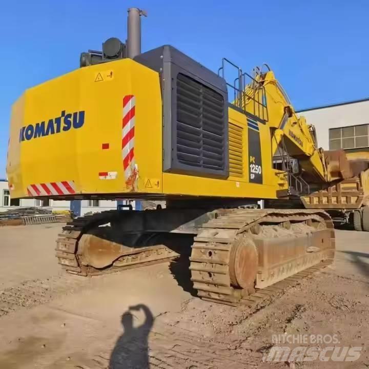 Komatsu PC1250SP Pásové rýpadlá