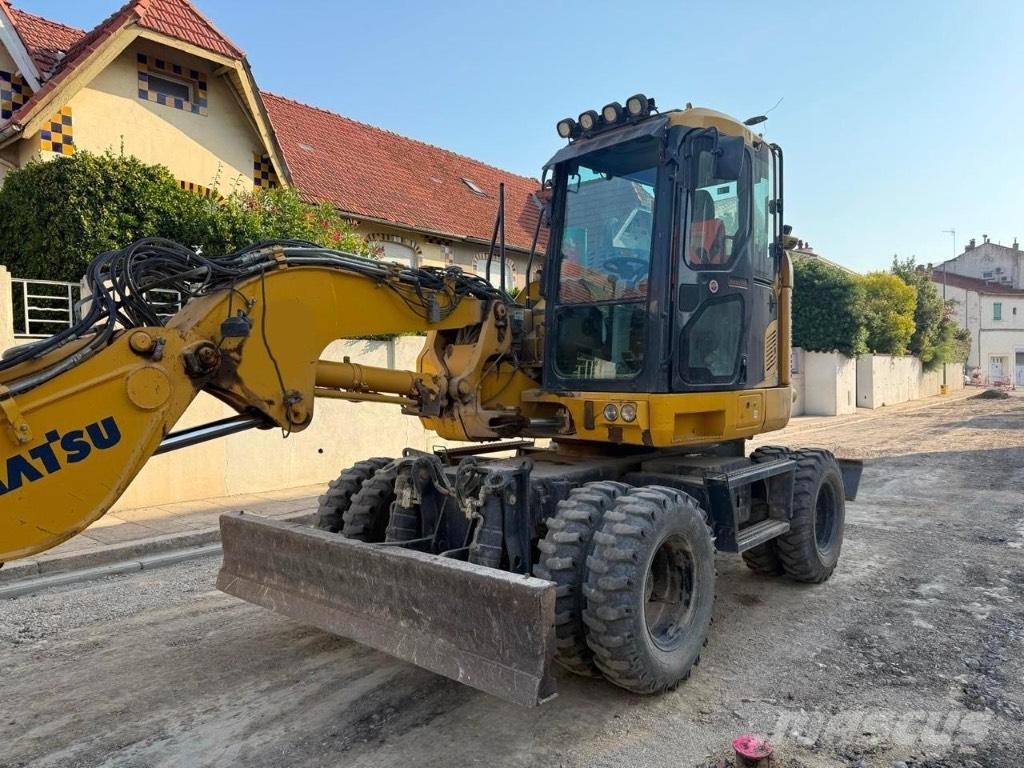 Komatsu PW 118 Kolesové rýpadlá