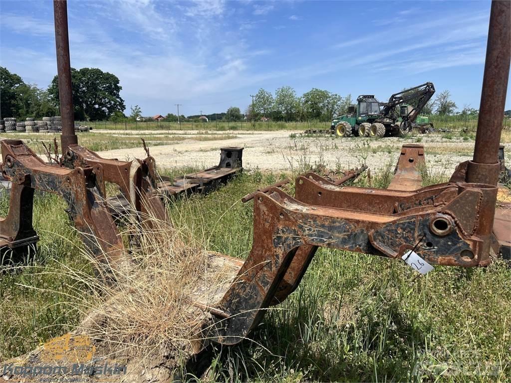 Komatsu 890.3 Ďalšie komponenty