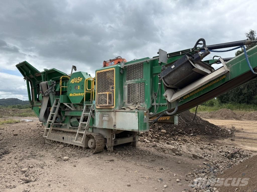 McCloskey J45 Drviče