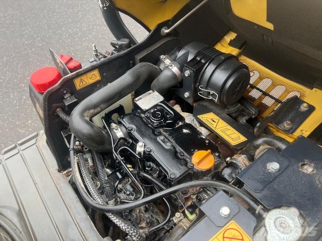 Yanmar Vio 10 Mini rýpadlá < 7t