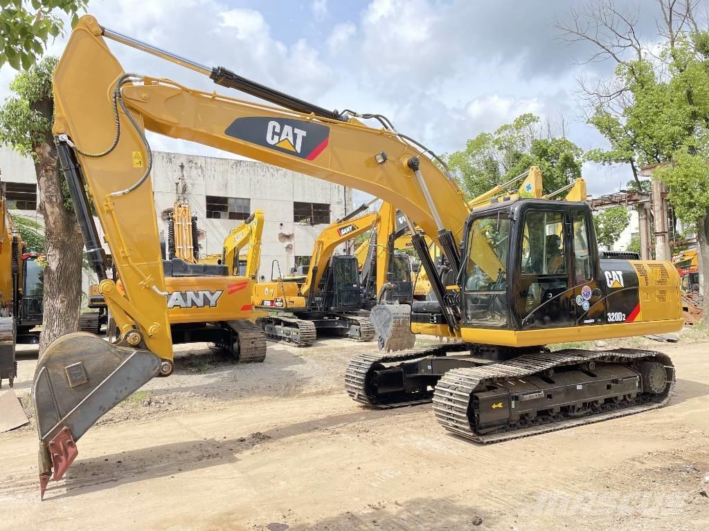 CAT 320 D Pásové rýpadlá