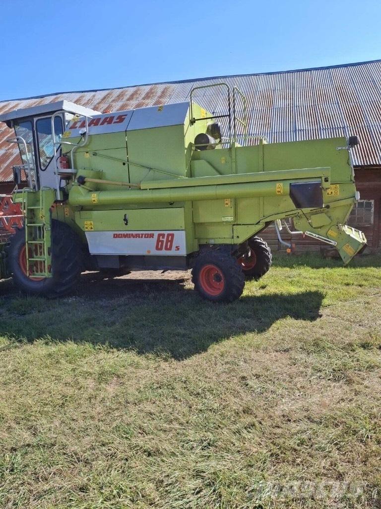 CLAAS Dominator 68 S Kombinované zberacie stroje
