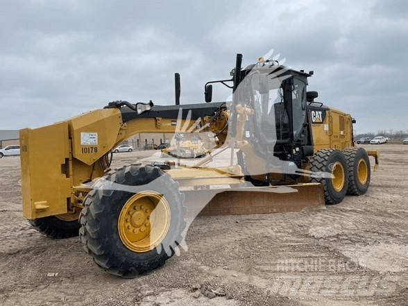 CAT 950M Kolesové nakladače
