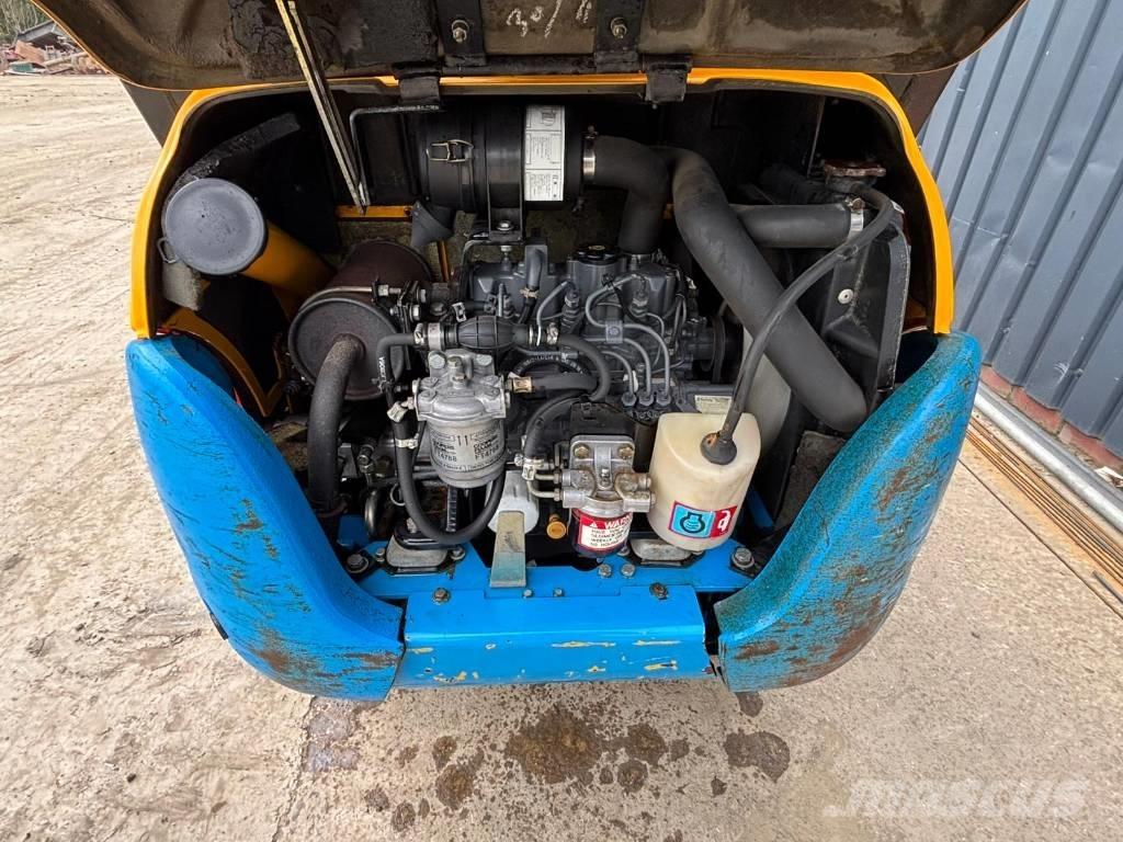 JCB 8015 Mini rýpadlá < 7t