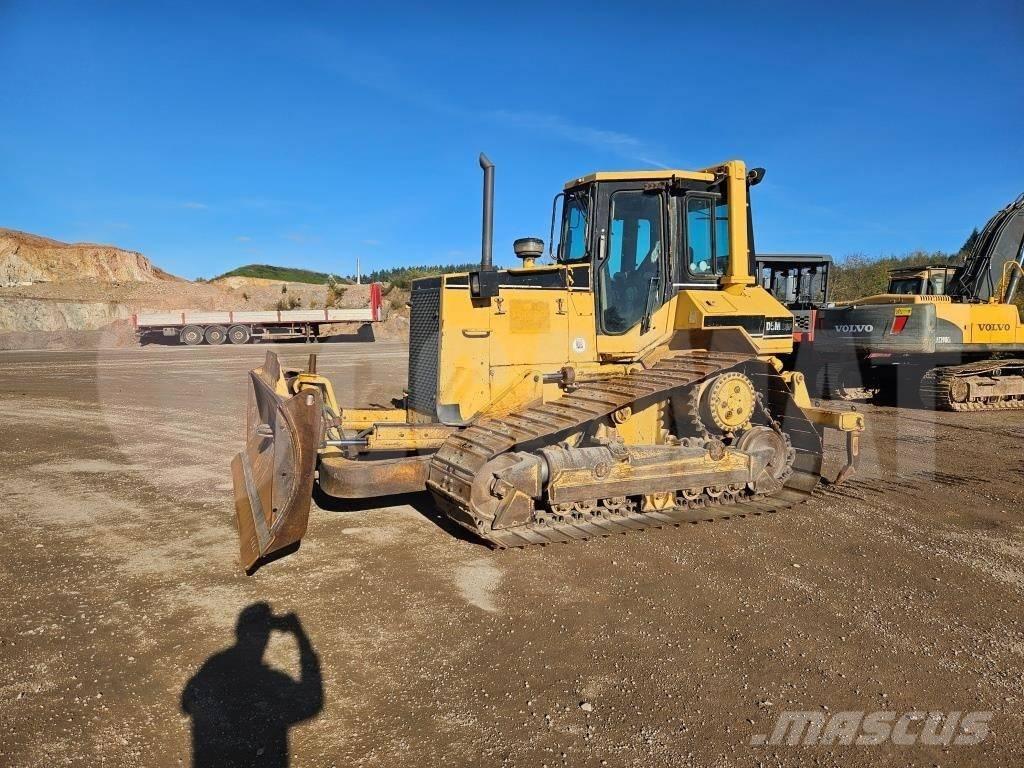CAT D 5 M LGP Pásové dozéry