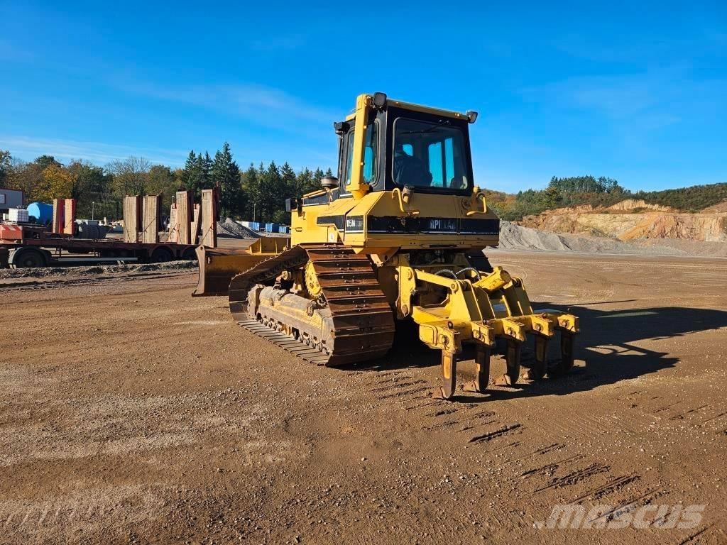 CAT D 5 M LGP Pásové dozéry
