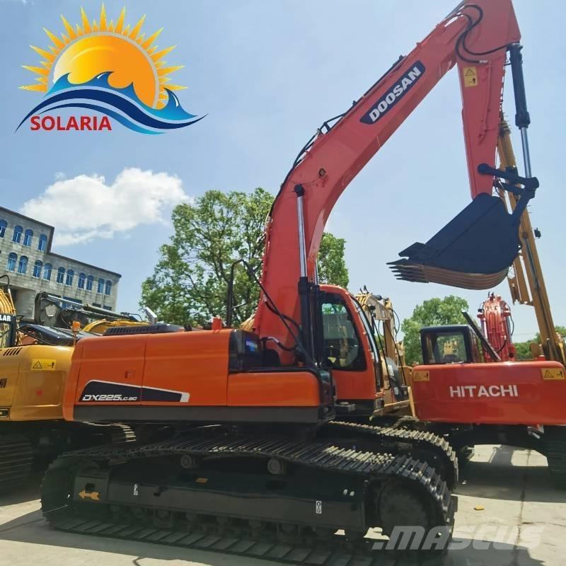 Doosan DX 225 LC Pásové rýpadlá