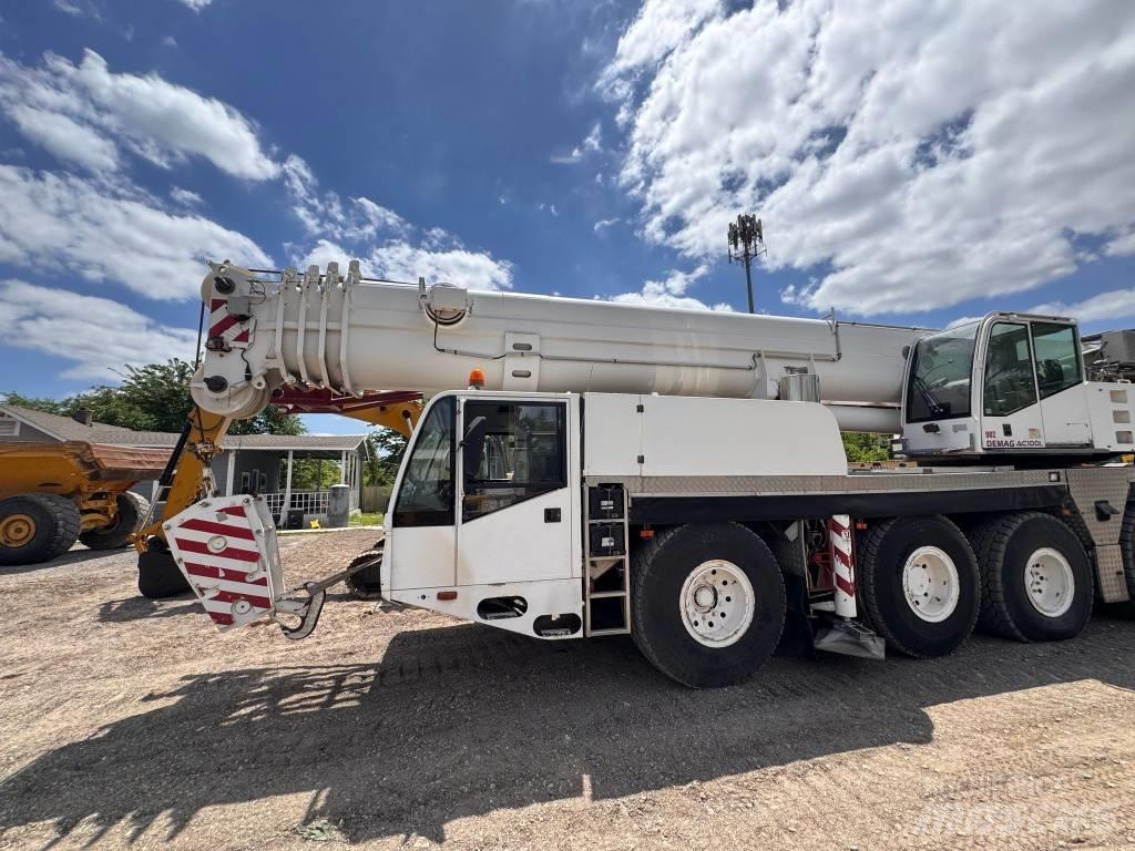 Demag AC 100L Univerzálne terénne žeriavy