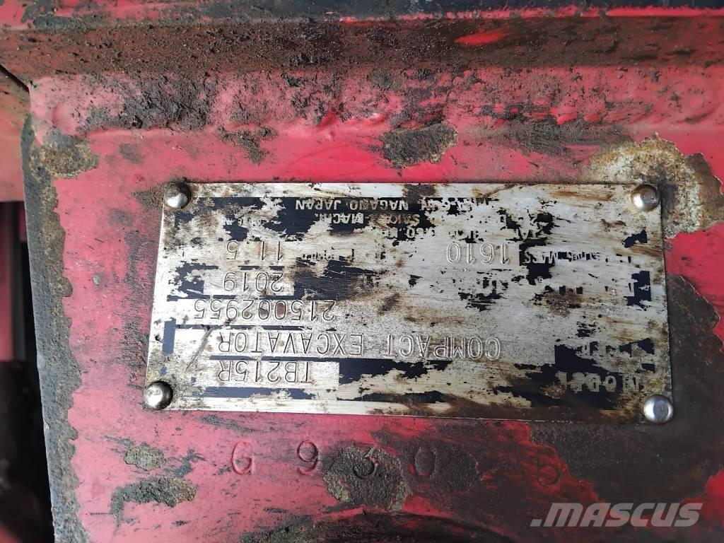 Takeuchi TB 215 R Mini rýpadlá < 7t