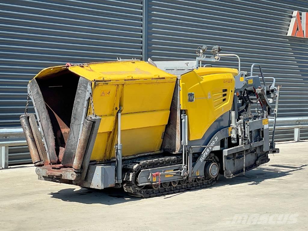 Vögele SUPER 800-3I Finišéry