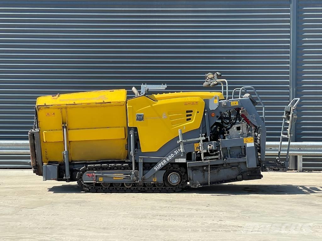 Vögele SUPER 800-3I Finišéry