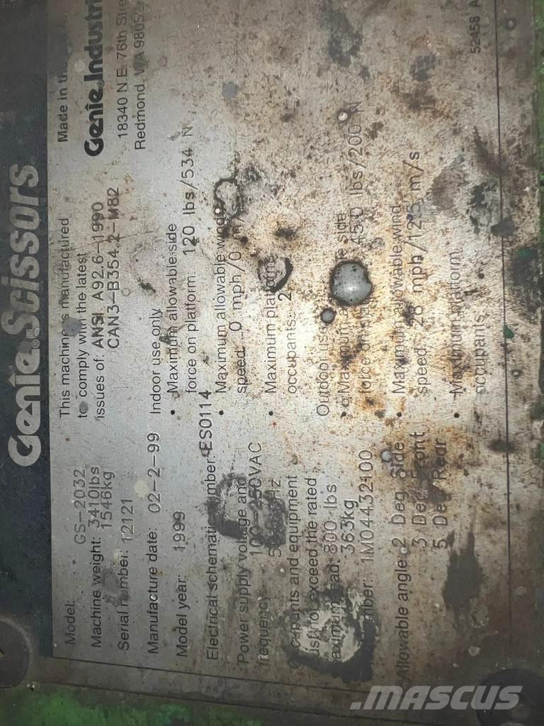 Genie GS-2032 Ďalšie zdvíhacie zariadenia a plošiny