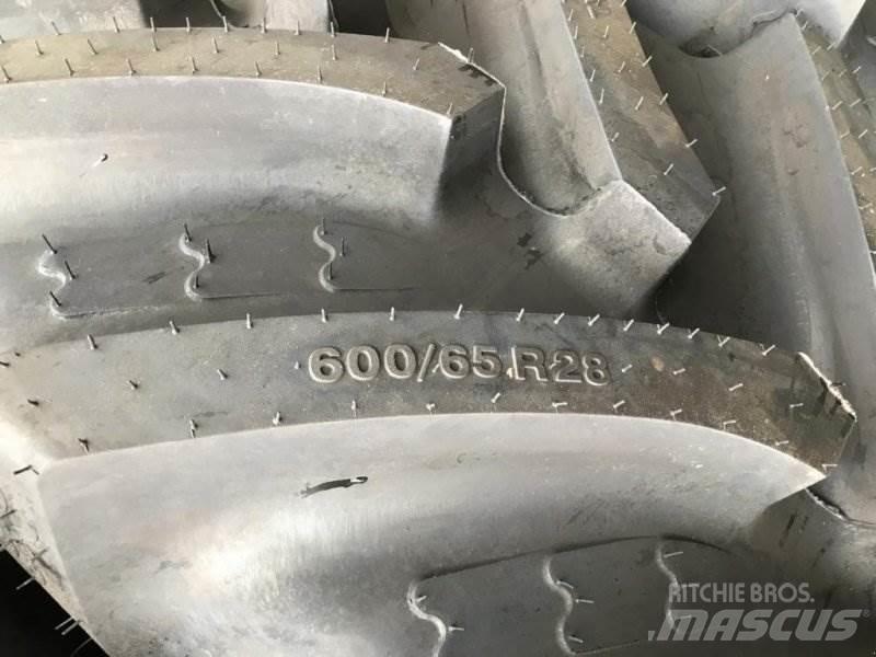 BKT 600/65R28 Pneumatiky, kolesá a ráfiky