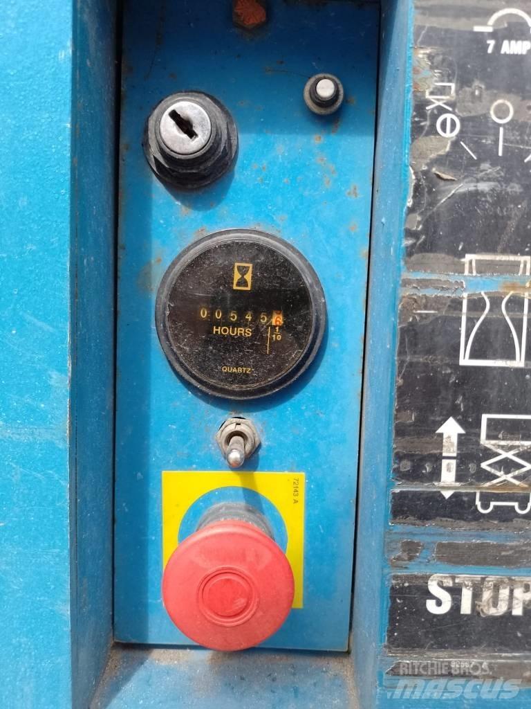 Genie GS 3246 Nožnicové zdvíhacie plošiny