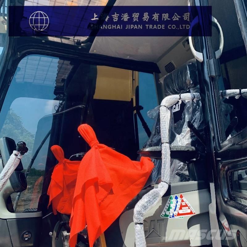 CAT 323 D Pásové rýpadlá