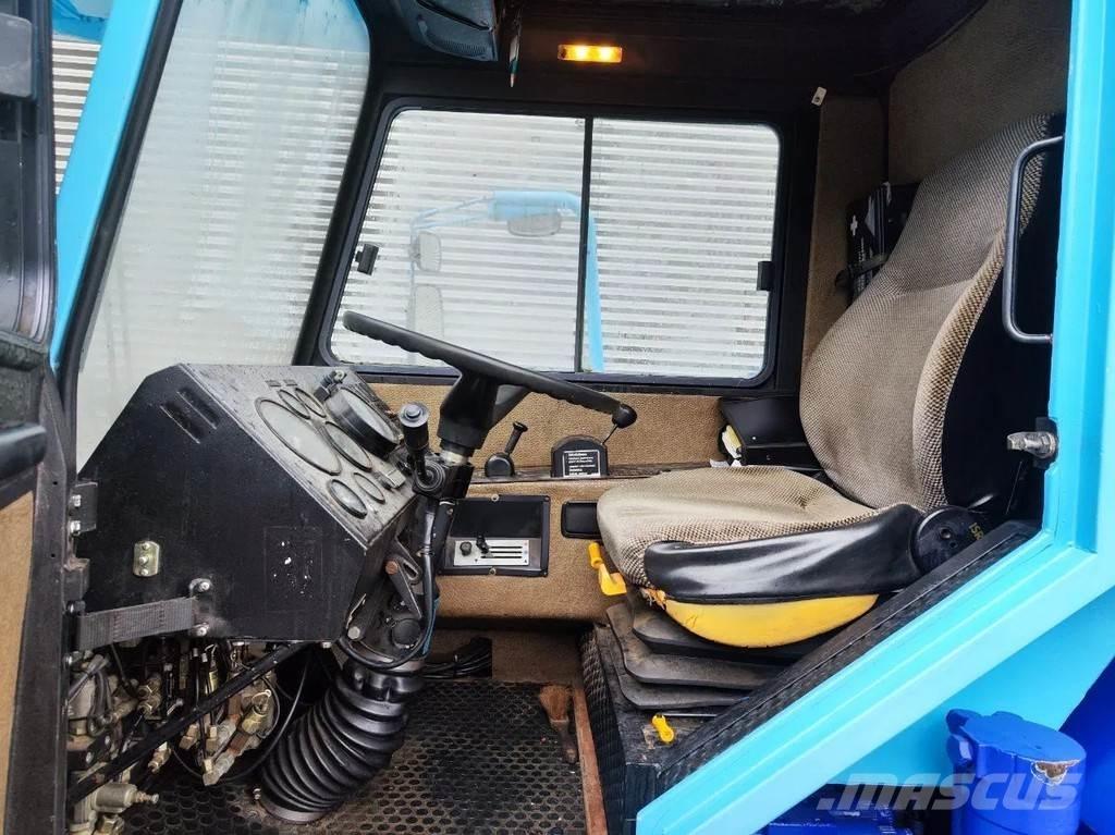 Liebherr LTM 1025 Univerzálne terénne žeriavy