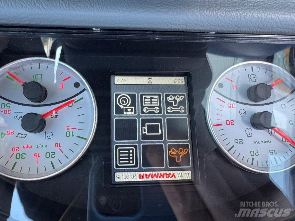 Yanmar V80 (02162) Kolesové nakladače