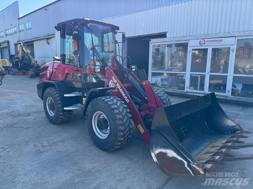 Yanmar V80 (02162) Kolesové nakladače