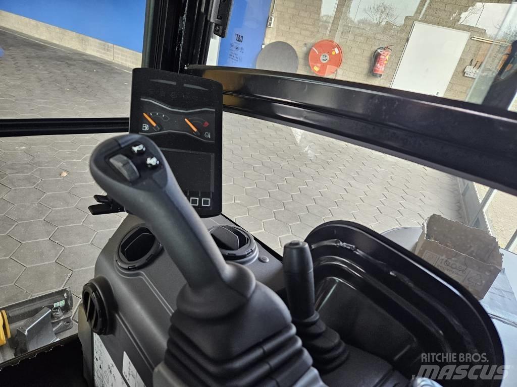 CAT 301.8 Mini rýpadlá < 7t