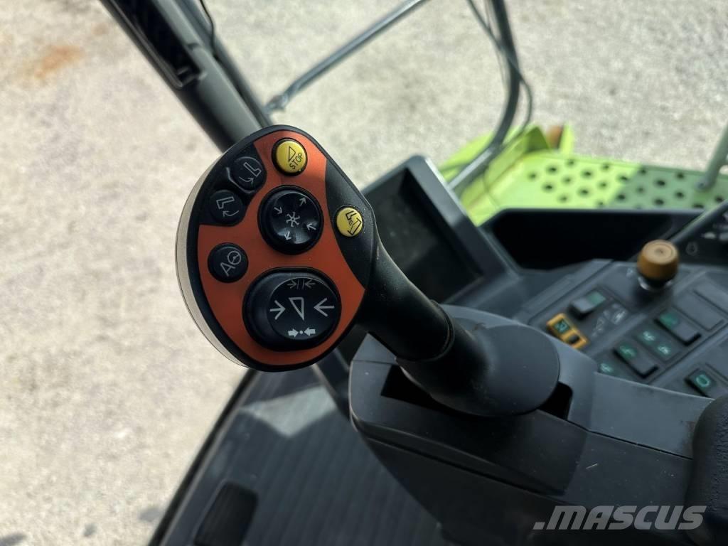 CLAAS Lexion 550 Kombinované zberacie stroje