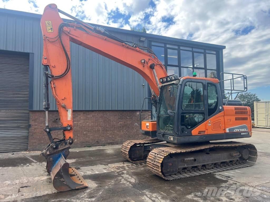 Doosan DX 140 LC Pásové rýpadlá