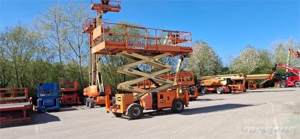JLG 3394RT Nožnicové zdvíhacie plošiny