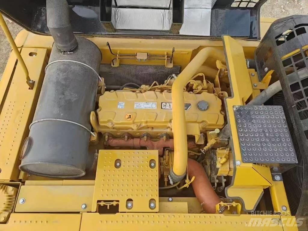 CAT 340 D L Pásové rýpadlá