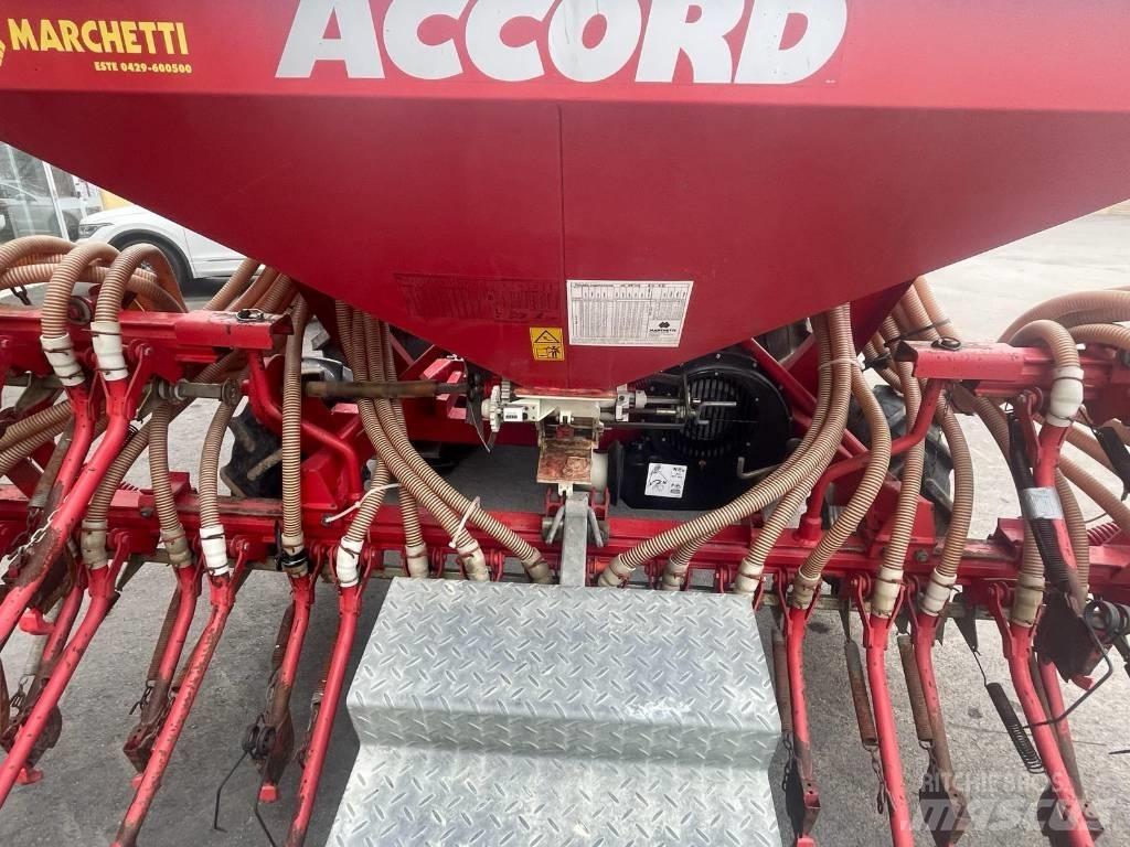 Accord DL 45 Mechanické sejačky