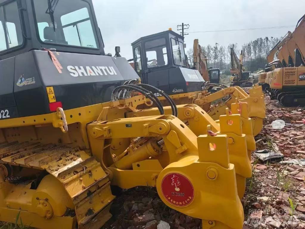 Shantui SD22 Pásové dozéry