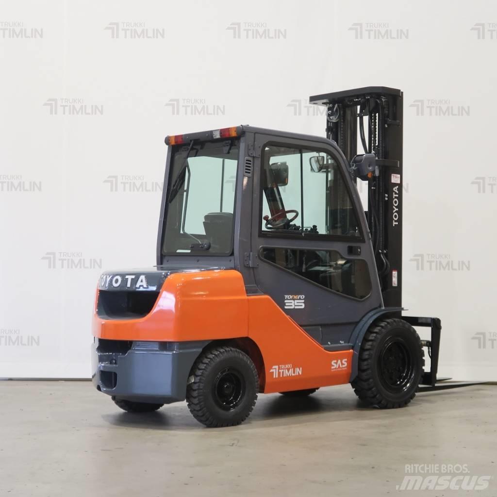 Toyota 02-8FDJF35 Dieselové vozíky