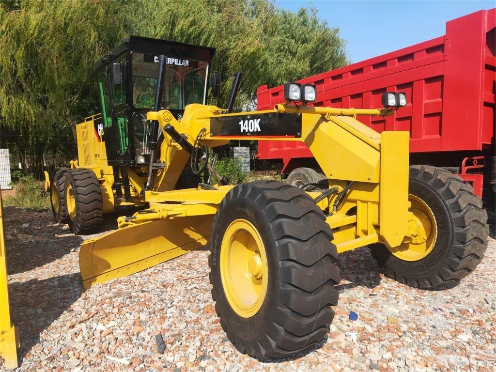CAT 140 K Grejdery