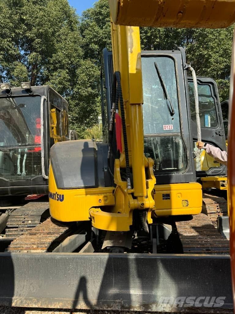 Komatsu PC 40 Pásové rýpadlá