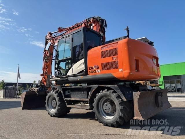 Hitachi ZX 140 W-5 Kolesové rýpadlá