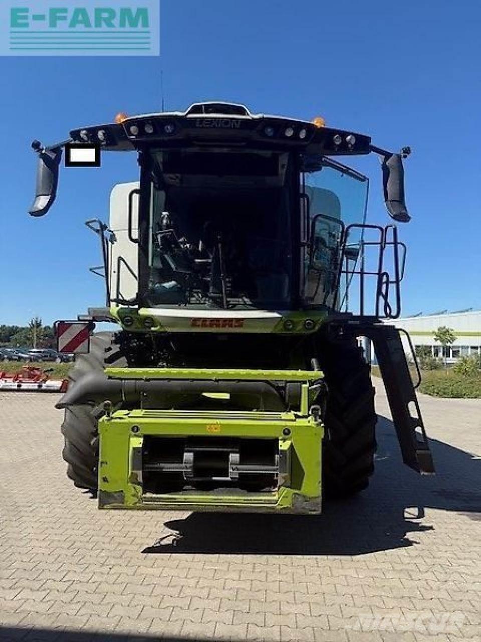 CLAAS lexion 7700 Kombinované zberacie stroje
