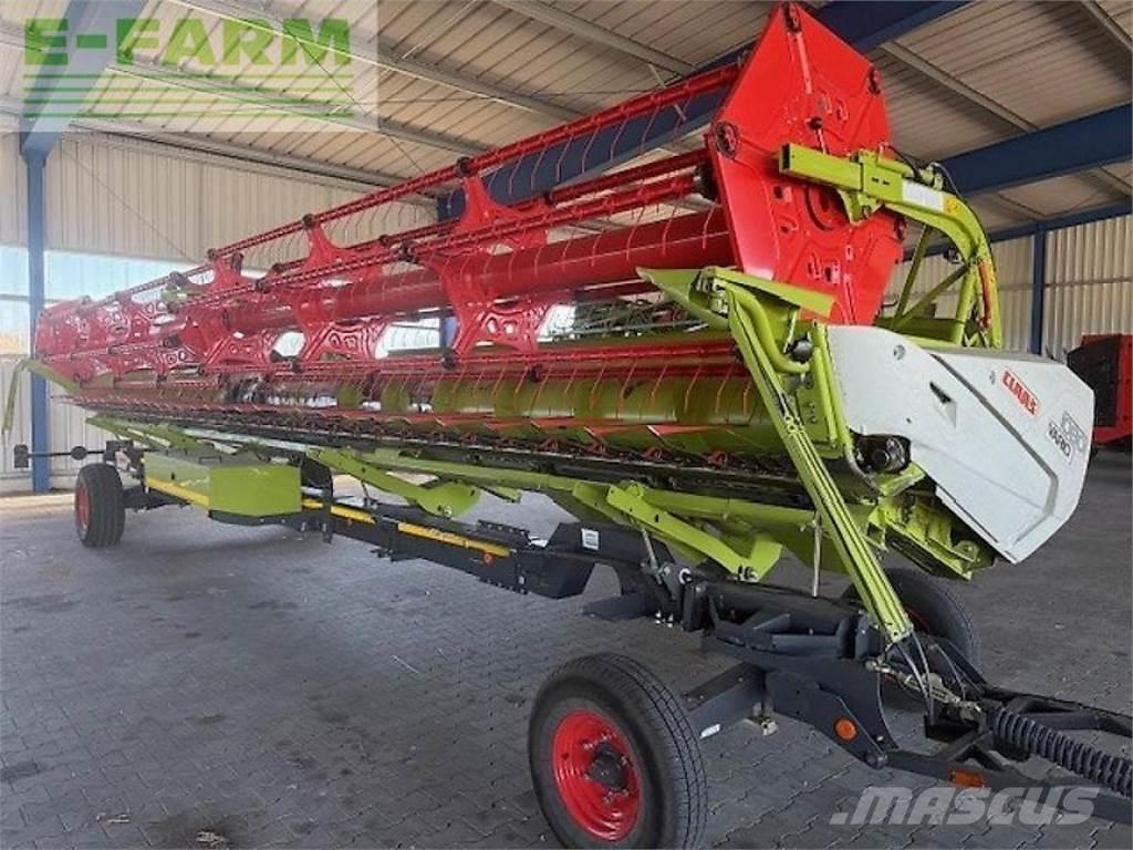 CLAAS lexion 7700 Kombinované zberacie stroje