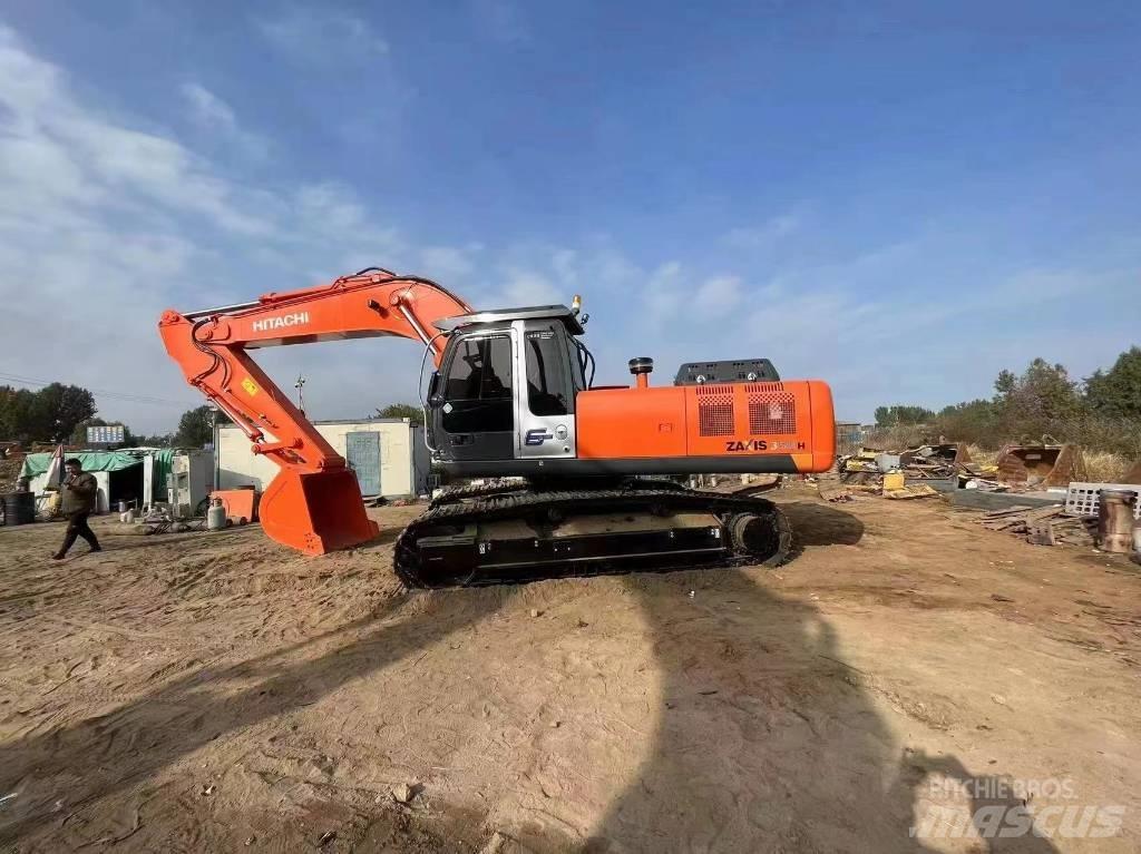 Hitachi ZX 350-3G Pásové rýpadlá