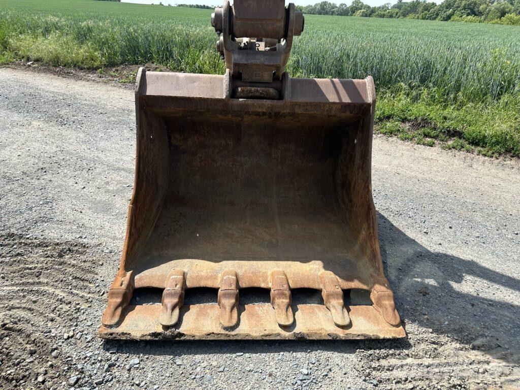 Volvo EC220EL Pásové rýpadlá