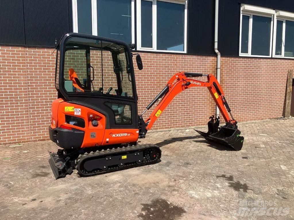 Kubota KX019 4 Mini rýpadlá < 7t