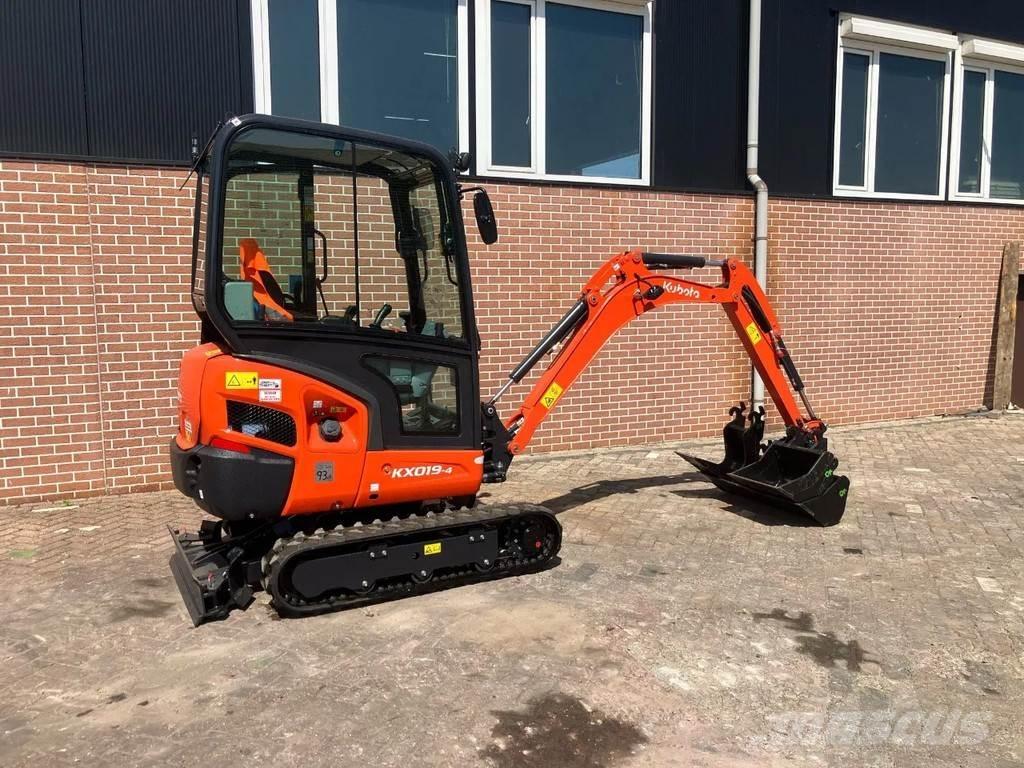 Kubota KX019 4 Mini rýpadlá < 7t
