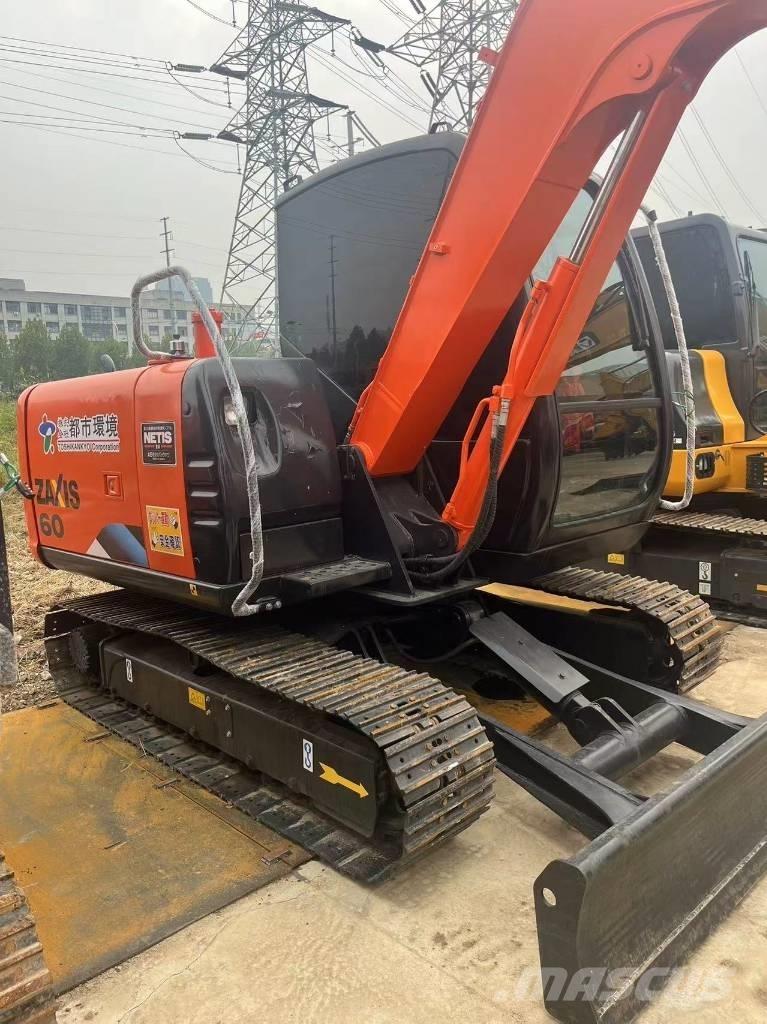 Hitachi zaxis60 Pásové rýpadlá