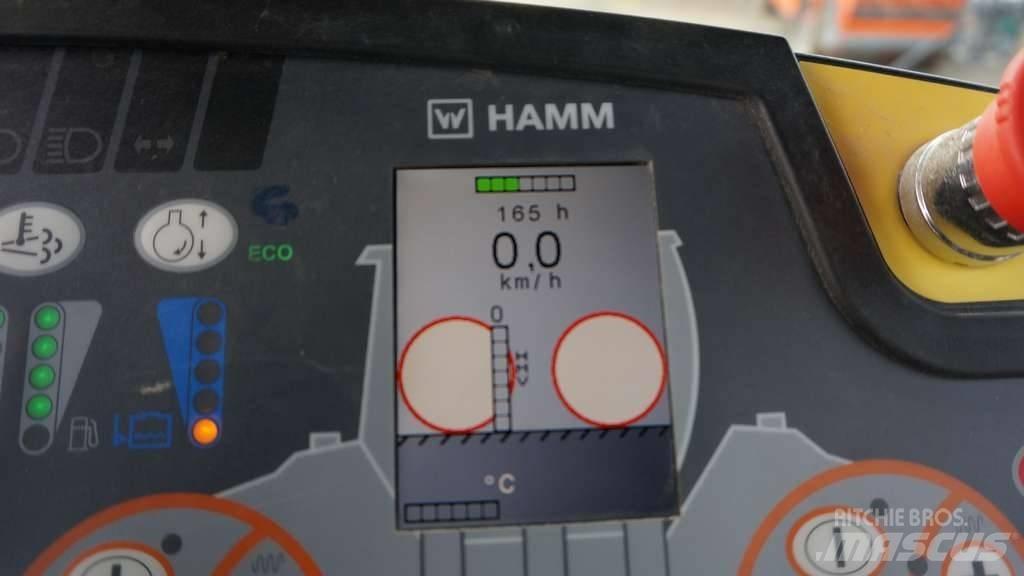 Hamm HD+120iVV Tandemové valce