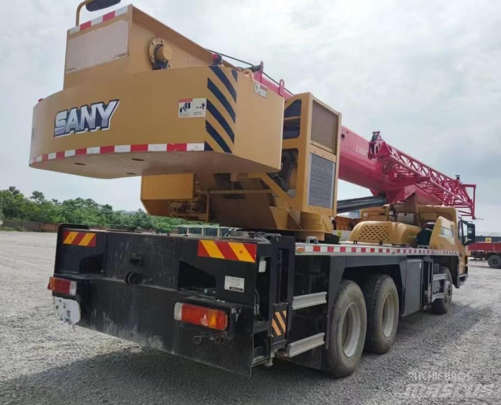Sany STC250E5-2 Univerzálne terénne žeriavy