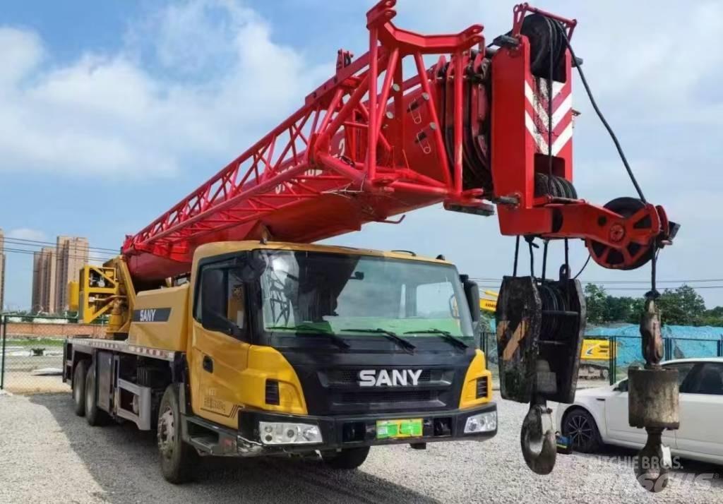 Sany STC250E5-2 Univerzálne terénne žeriavy