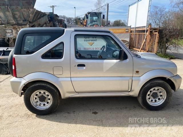 Suzuki Jimny Terénne vozidlá