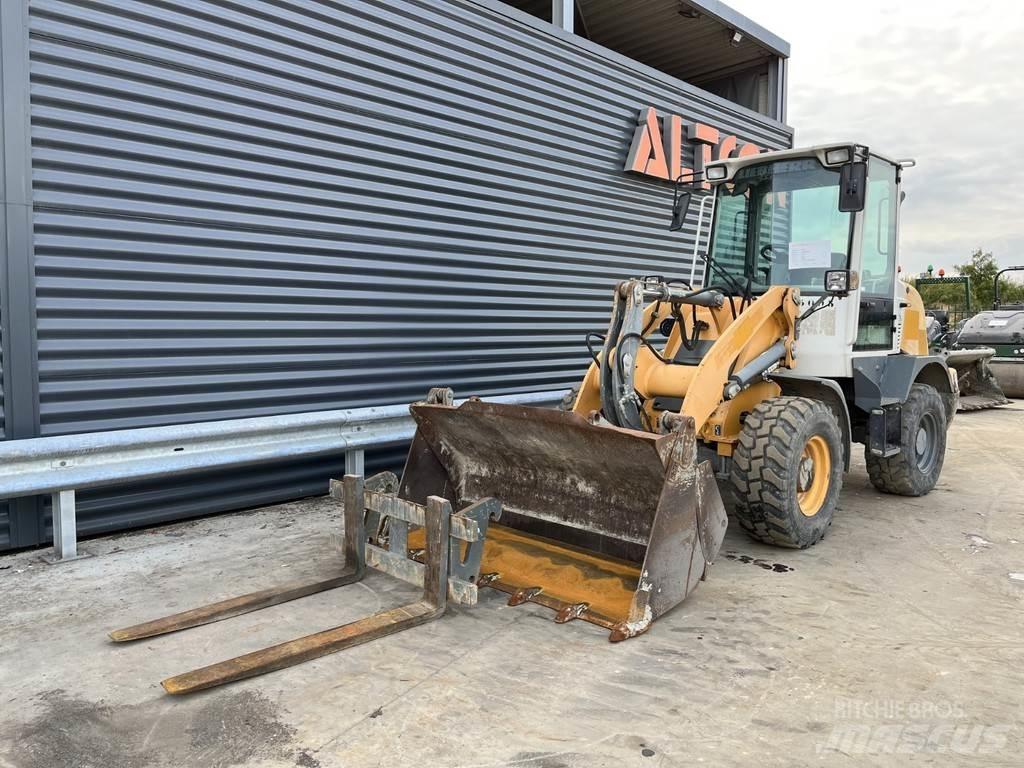 Liebherr L 506 Kolesové nakladače