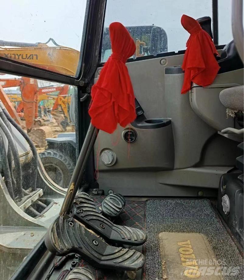 Volvo EC 60 D Pásové rýpadlá