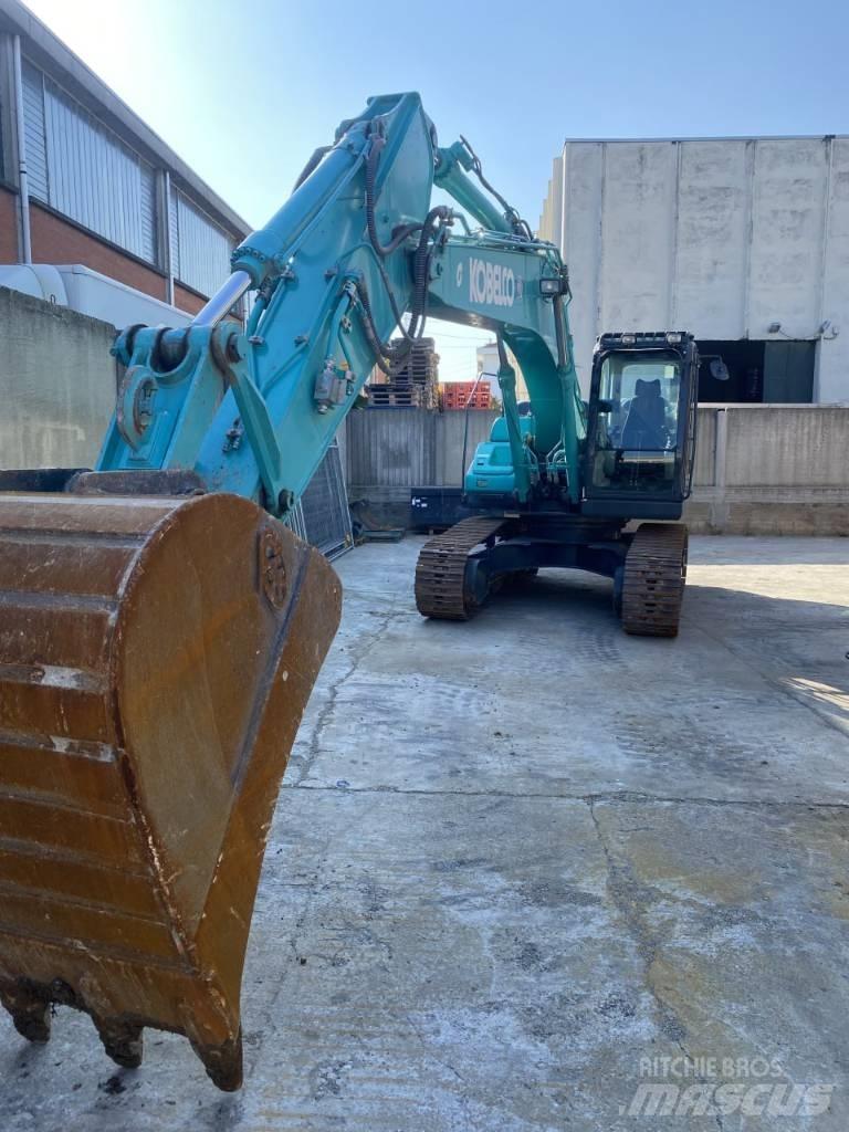 Kobelco SK210NLC Pásové rýpadlá